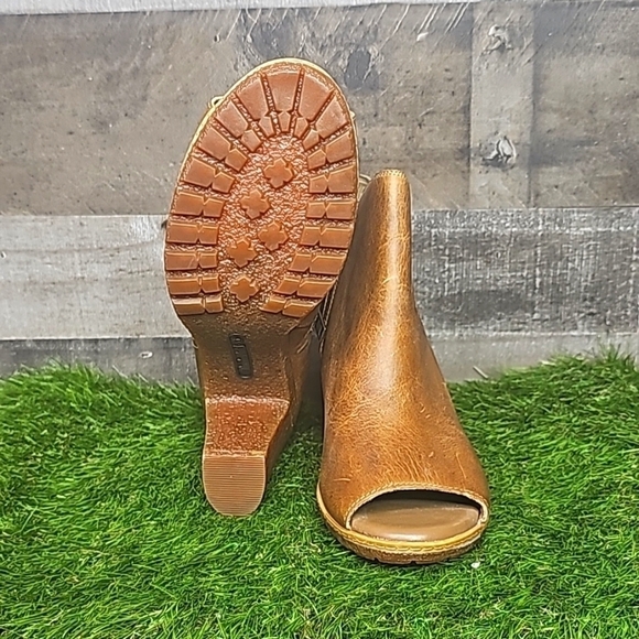 Timberland ’Glancy’ Ruched Peep Toe Boots | 9.5 - Picture 9 of 10